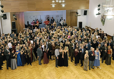 Ples Královského města Slaného v roce 2004 (Foto: J. Jaroch)