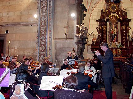 Dvořákovo Stabat Mater u sv. Gotharda ve Slaném (16. 3. 2002)